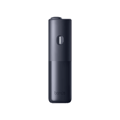 BONDS Cosmic Black heated tobacco device, front view on white background